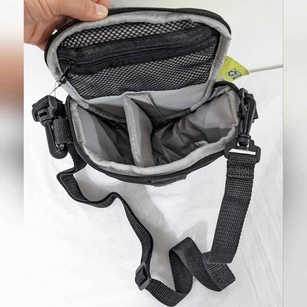 NWT Black Camera Case For DSLR